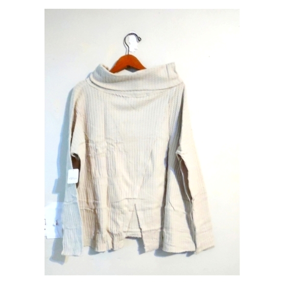 Free People Juicy Long Sleeve thermal Sweater - Picture 2 of 4